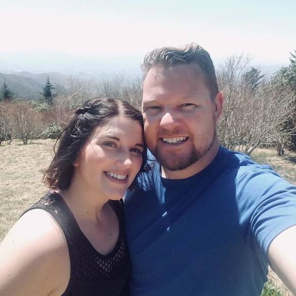 Meet your Posher, Amanda - Picture 1 of 1